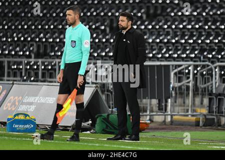 Swansea, Großbritannien. 08th Januar 2022. Russell Martin Manager von Swansea City während des Spiels in Swansea, Vereinigtes Königreich am 1/8/2022. (Foto von Mike Jones/News Images/Sipa USA) Quelle: SIPA USA/Alamy Live News Stockfoto