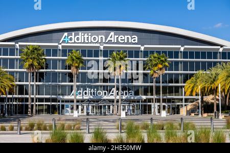 Orlando, FL - 30. Dezember 2021: Die zusätzliche Financial Arena auf dem Campus der University of Central Florida. Stockfoto