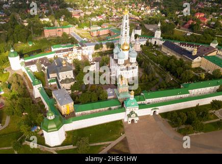 Panorama-Luftaufnahme von Trinity-Sergius Lavra in Sergiev Posad Stockfoto
