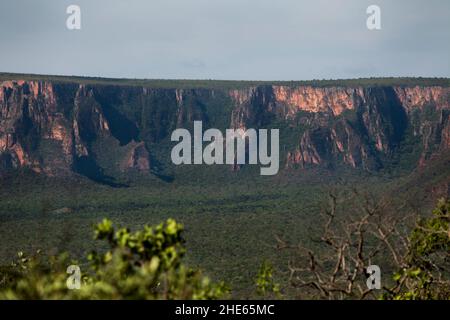 Panorama in Chapada dos Guimaraes (Plateau von Guimaraes), Mato Grosso, Brasilien. Hochwertige Fotos Stockfoto