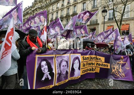 Marsch zu Ehren von Sakine Cansiz, Fidan Dogan und Leyla Soylemez, dem dreifachen Mord, der am 08. Januar 2022 in Paris, Frankreich, am 3. Januar 2013 gegen kurdische aktivistische Frauen begangen wurde. 9 Jahre nachdem die Kurden weiterhin Gerechtigkeit fordern. Foto von Patrice Pierrot/ABACAPRESS.COM Stockfoto