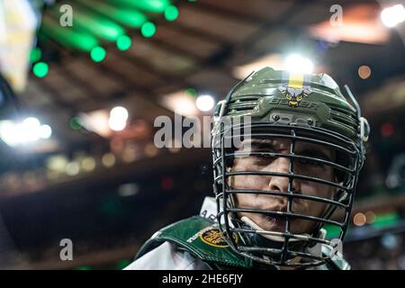 Andrew Alvidrez aus Seminole, Texas, posiert während des 2nd-tägigen PBR Unleash the Beast im Madison Square Garden. Es handelt sich um eine jährliche Veranstaltung, die 2021 aufgrund der COVID-19-Pandemie abgesagt wurde und in diesem Jahr mit dem COVID-Protokoll zurückgegeben wurde. (Foto von Lev Radin/Pacific Press) Stockfoto