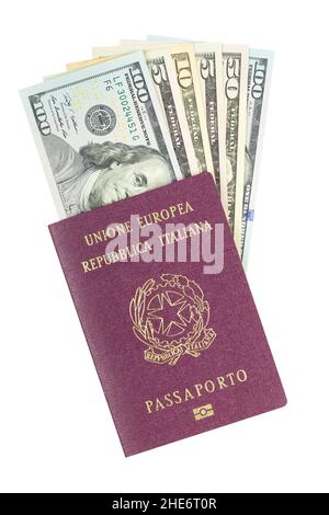 Italienischer Reisepass und US-Dollar-Scheine Stockfoto