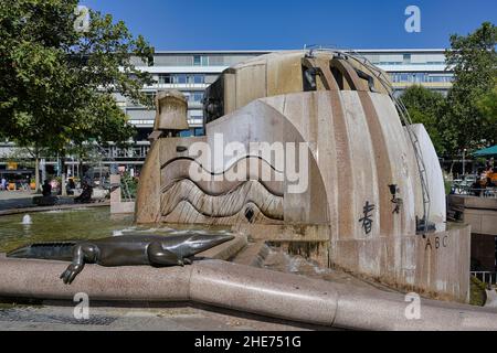 Weltglobusbrunnen, Erdbrunnen, Breitscheidplatz, Charlottenburg, Berlin, Deutschland Stockfoto