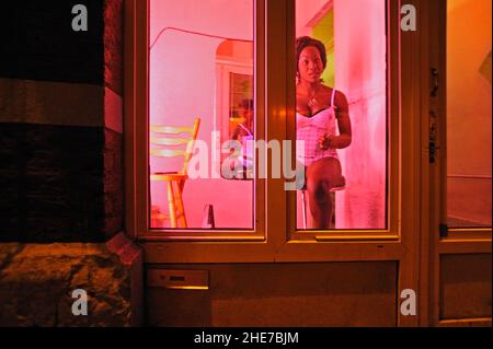 Antoniusstraße, Rotlichtviertel, Aachen, Nordrhein-Westfalen, Deutschland, Europa | Antoniusstraße, Rotlichtbezirk, Aachen, Nordrhein-Westfalen, Stockfoto