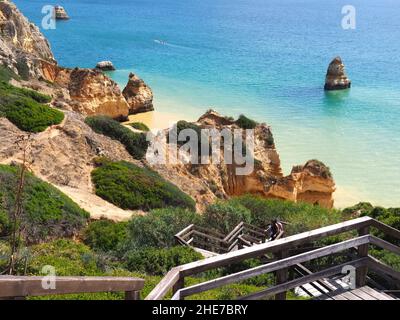 Praia do Camilo mit wunderschönen Dünen in Lagos an der portugiesischen Algarve Stockfoto