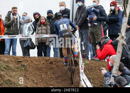 Variano Di Basiliano, Italien. 09th Januar 2022. Filippo FONTANA (C.S. CARABINIERI) während 2022 Italienische Ciclocross-Meisterschaft - Männer Elite, Cyclocross in Variano di Basiliano, Italien, Januar 09 2022 Kredit: Unabhängige Fotoagentur/Alamy Live News Stockfoto