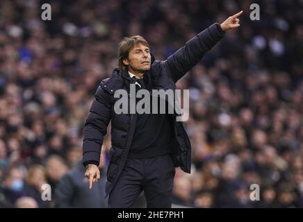 Aktenfoto vom 31-12-2021 von Aktenfoto vom 05-12-2021 von Antonio Conte, Manager von Tottenham Hotspur. Ausgabedatum: 1. Januar 2022. Stockfoto