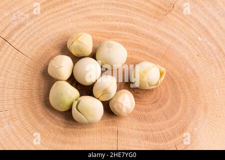 Erbsen in der Hülse in Nahaufnahme Stockfoto