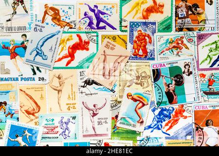 Briefmarken gedruckt in verschiedenen Ländern zeigt Satz Sport olympische Spiele olympiade Retro-Thema Stockfoto