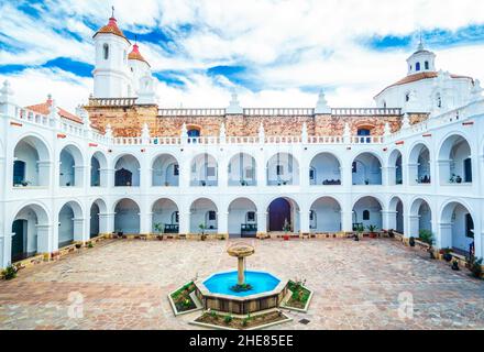 Innenhof des Klosters San Francisco de Neri. Sucre, Bolivien Stockfoto