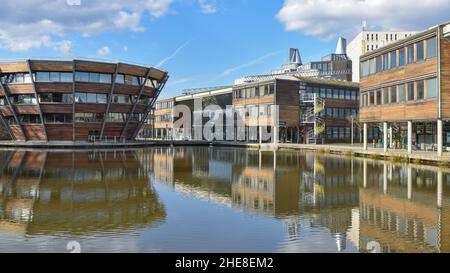 Djanogly Learning Resource Center auf dem Jubilee Campus, University of Nottingham, England - Großbritannien. Stockfoto