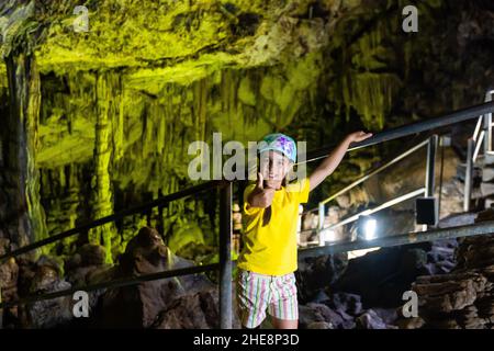 Alte minoische heilige Psychrohöhle, in der der gott Zeus geboren wurde. kreta, Griechenland Stockfoto