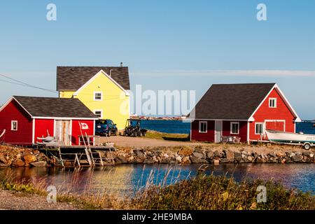 Bootshaus in Joe Batts Arm, Fogo Island, Neufundland, Kanada. Stockfoto