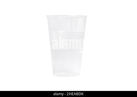 Transparente Kunststoffbecher für Kaffee, Tee, Schokolade und andere heiße Getränke. Kunststoff Party Cup Mockup. Einmal-Becher-Set. Nehmen Sie Tassen Vorderansicht und Stockfoto