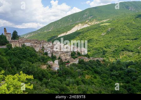 Anversa degli Abruzzi, Provinz L Aquila, Abruzzen, Italien: Altstadt Stockfoto