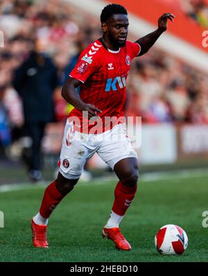 Charlton Athletic's Diallang Jaiyesimi in Aktion während des dritten Spiels des Emirates FA Cup im Londoner Valley. Bilddatum: Sonntag, 9. Januar 2022. Stockfoto