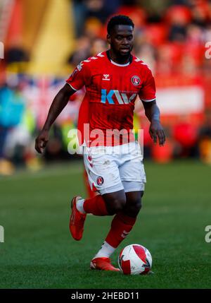 Charlton Athletic's Diallang Jaiyesimi in Aktion während des dritten Spiels des Emirates FA Cup im Londoner Valley. Bilddatum: Sonntag, 9. Januar 2022. Stockfoto