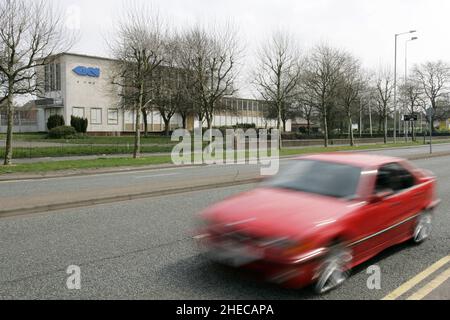 Ehemaliges GKN-Fabrikgelände in Wolverhampton, 2007 für eine Bellway Homes-Wohnsiedlung abgerissen Stockfoto