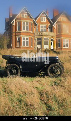 Austin Seven Tourer bei Lickey Grange, dem Zuhause von Herbert Austin, wo das Auto 1922 entworfen wurde Stockfoto