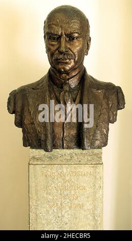 Statue von Lord Longbridge in der Wohnung von Herbert Austin Lord Longbridge, wo der Austin Seven 1922 entworfen wurde Stockfoto