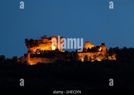 Frankreich, Aveyron, Riviere sur Tarn, CH?teau de Peyrelade bei Nacht Stockfoto