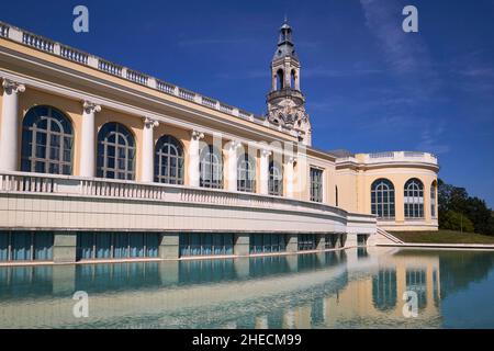 Frankreich, Pyrenees Atlantiques, Bearn, Pau, der Beaumont Palace, in dem sich das Casino und das Kongresszentrum befinden Stockfoto