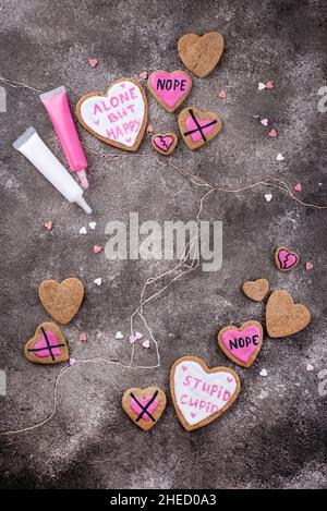 Kein Valentinstagskonzept mit Cookies-Herzen Stockfoto