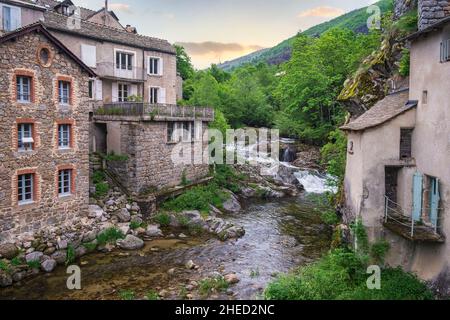 Frankreich, Lozere, Pont de Montvert - Sud Mont Lozere, Dorf am Stevenson Trail oder GR 70 entlang des Flusses Tarn Stockfoto