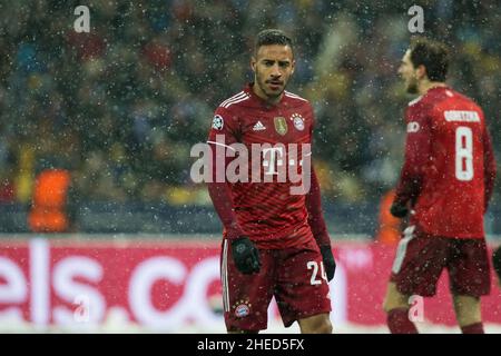 Ukraine, Kiew - 23. November 2021. Corentin Tolisso (FC Bayern München) beim Spiel zwischen dem FC Dynamo Kiew und dem FC Bayern München, NSC Olympiyskiy Stockfoto