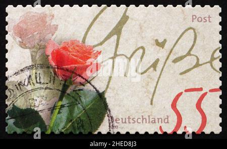 DEUTSCHLAND - UM 2003: Eine in Deutschland gedruckte Marke zeigt Rosenblume, Valentine, um 2003 Stockfoto