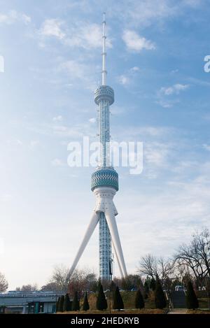 Taschkent. Usbekistan. November 2021. Taschkent Fernsehturm Stockfoto