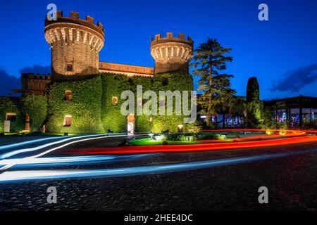 Das Schloss Peralada befindet sich in Peralada Katalonien Spanien. Es wurde ursprünglich in IX gebaut. Schloss Castell de Peralada. Sitz der mittelalterlichen Dynastie von Stockfoto