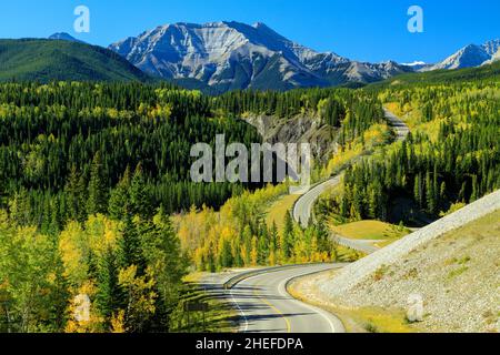 Sheep River Provincial Park ist ein Provinzpark in Alberta, Kanada, 23 Kilometer westlich von Turner Valley am Highway 546. Es ist Teil des Kan Stockfoto