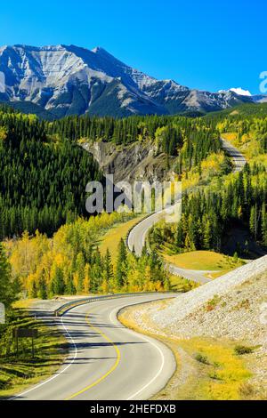 Sheep River Provincial Park ist ein Provinzpark in Alberta, Kanada, 23 Kilometer westlich von Turner Valley am Highway 546. Es ist Teil des Kan Stockfoto