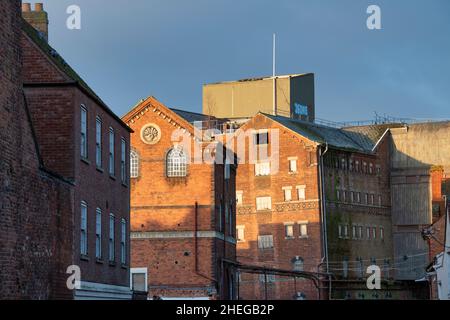 Verwelkte Brauerei und Industriemühle „Healings Flour Mill“ Tewkesbury, Gloucestershire, England Stockfoto