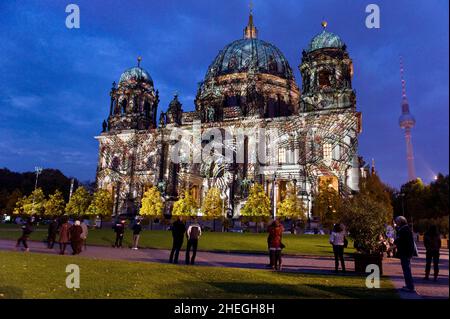 DEUTSCHLAND. BERLIN. BERLINER DOM (DEUTSCH: BERLINER DOM) IST DER UMGANGSSPRACHLICHE NAME FÜR DIE EVANGELISCHE (D. H. EVANGELISCH) OBERPFARR- UND DOMKIRCHE (ENGLISCH Stockfoto