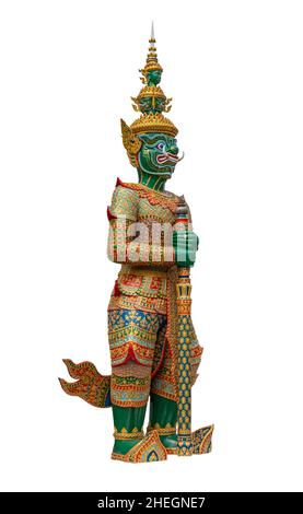 Isolierte Vollkörper-Ravana-Riesenstatue auf weißem Hintergrund, 45-Grad-Ansicht, traditionelle Riesenfigur von Thailand Arts. General Thailand Riese in Stockfoto