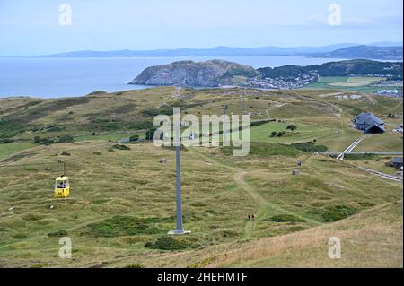 Seilbahn auf den Großen Orme, Llandudno, August 2021. Stockfoto