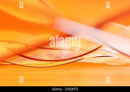 3D Illustration eines orangefarbenen abstrakten Hintergrunds mit Wellenlinien. Von den Kurven drucken. Moderne grafische Textur. Geometrisches Muster. Stockfoto