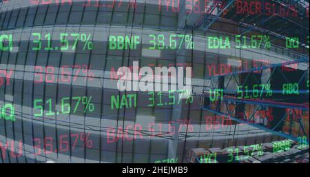 Bild der Verarbeitung von Finanzdaten über dem Lager Stockfoto