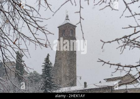 Rieti, Rieti, Italien. 9th Januar 2022. Schneefall und schlechtes Wetter in niedrigen Lagen im zentralen Apennin bedeckten die Provinz Rieti. Grecchio (Rieti), 9. Dezember 2022 (Bildquelle: © Riccardo Fabi/Pacific Press via ZUMA Press Wire) Stockfoto