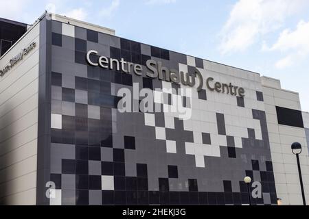 Ottawa, Kanada - 16. Dezember 2021: Shaw Center Fassade in der Innenstadt der Stadt in der Nähe der Mackenzie King Bridge. Stockfoto