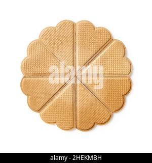 Herzförmige Waffeln für die Eiscreme-Dekoration sind in einer Radeform isoliert auf weißem Hintergrund. Dünne flache Waffelplätzchen zum Garnieren. Süßes Gebäck. Stockfoto