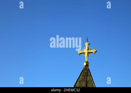 Kreuz in der Kirche der Heiligen Mutter Gottes Ruzica in Belgrad, Serbien. Stockfoto