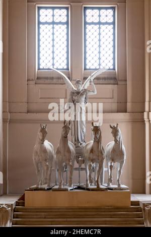 Statue der Göttin Victoria Reiten auf Quadriga, Altare della Patria, Rom, Italien Stockfoto