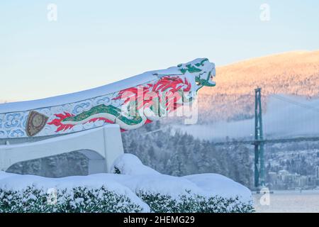 Kaiserin von Japan, Schiffsfigürchen, Winter, Stanley Park, Vancouver, BC, Kanada Stockfoto