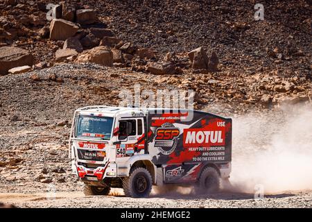 540 Besnard Sylvain (Fra), Laliche Sylvain (Fra), Cappucio Frederic (Fra), Team SSP, man TGA 114, Motul, T5 FIA Camion, Aktion während der Etappe 9 der Rallye Dakar 2022 um Wadi Ad Dawasir, am 11th 2022. Januar in Wadi Ad Dawasir, Saudi-Arabien - Foto: Frederic Le Floc H/DPPI/LiveMedia Stockfoto