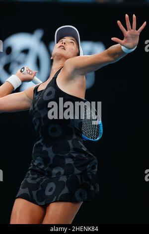 Sydney, Australien. 12th Januar 2022. Garbi-e Muguruza aus Spanien dient Ekaterina Alexandrova aus Russland während des Sydney Tennis Classic 2022 im Sydney Olympic Park Tennis Center, Sydney, Australien am 12. Januar 2022. Foto von Peter Dovgan. Nur zur redaktionellen Verwendung, Lizenz für kommerzielle Nutzung erforderlich. Keine Verwendung bei Wetten, Spielen oder Veröffentlichungen einzelner Clubs/Vereine/Spieler. Kredit: UK Sports Pics Ltd/Alamy Live Nachrichten Stockfoto