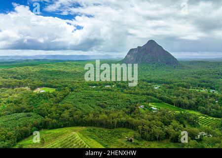 Mount Beerwah in den Glass House Mountains. Sunshine Coast, Queensland, Australien Stockfoto